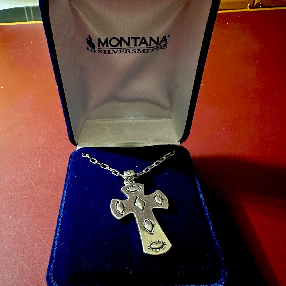 Montana Silversmith Necklace